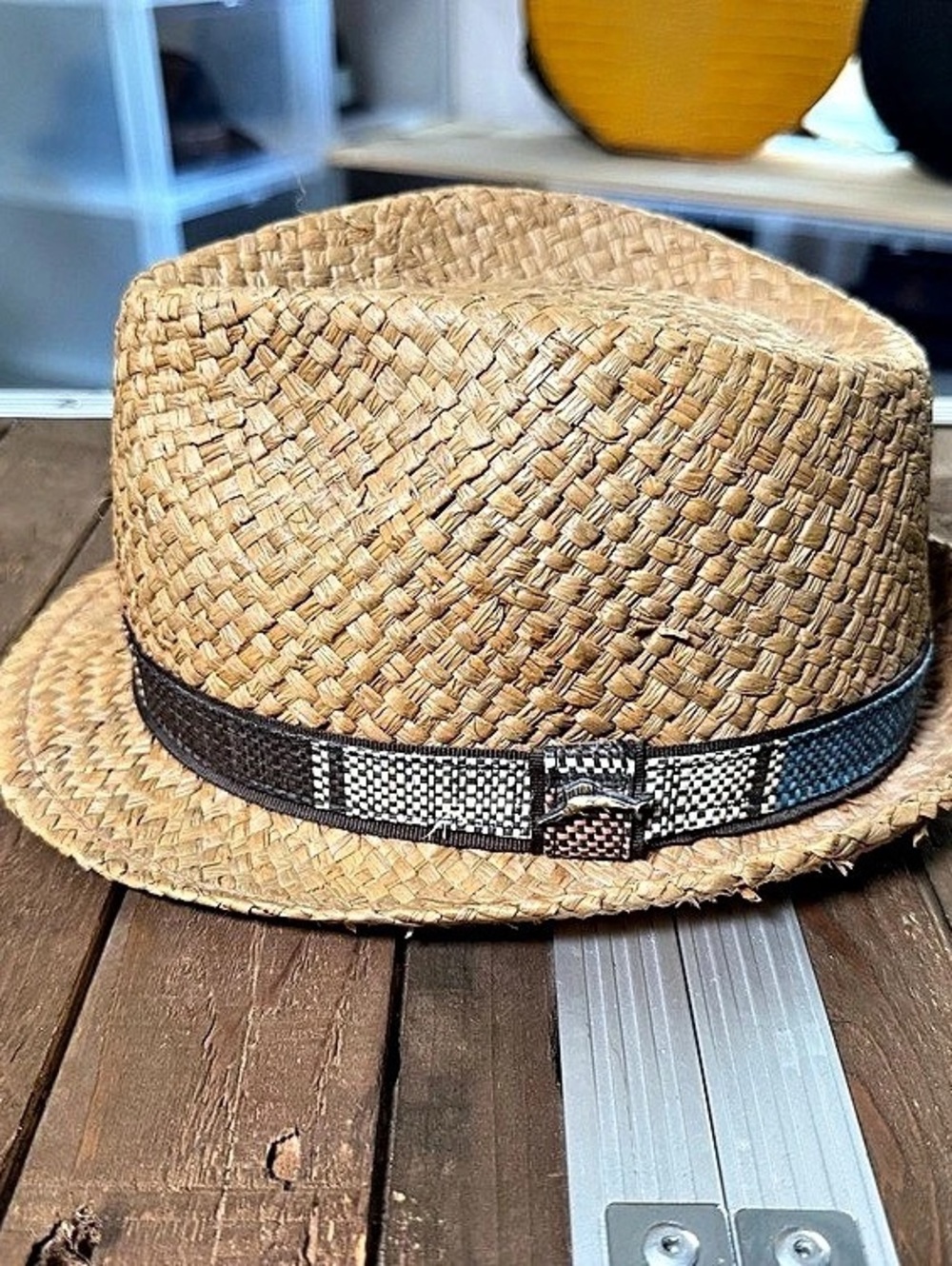 Tommy Bahama Woven Straw Fedora Trilby Hat Natural Brown Blue 58cm